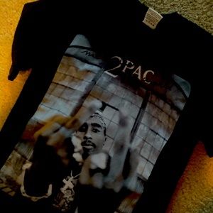 Tupac shirt black
